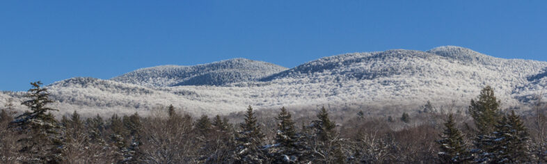 The Green Mountains in Vermont under a blanket of snow. / © K.P. McFarland